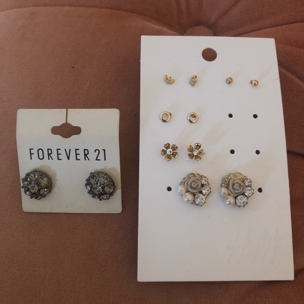 🌸 NWT earrings- bundle for discount